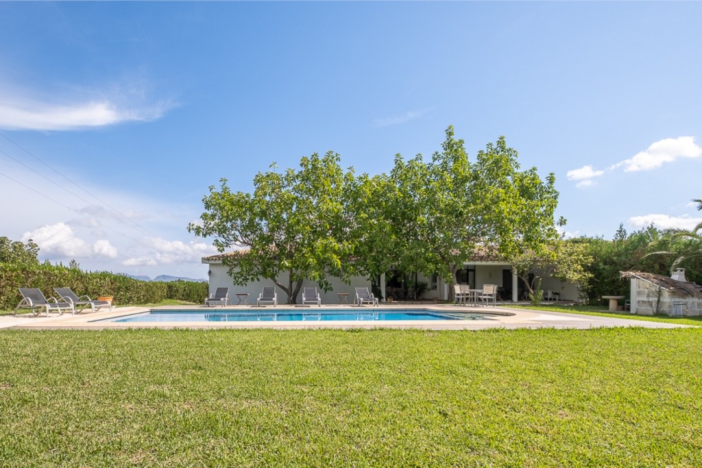 House in Alcudia - view 1