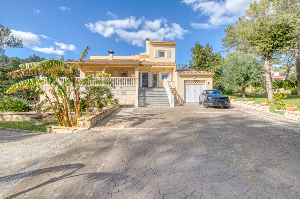 House in Pollenca - view 1