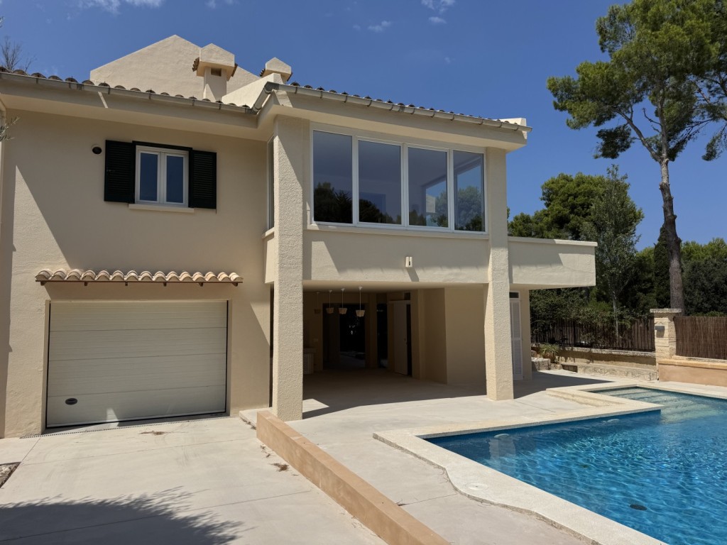 House in Alcudia - view 1