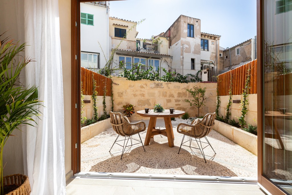 House in Palma de Mallorca - view 1