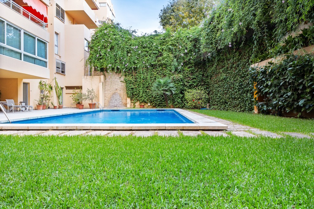 House in Palma de Mallorca - view 1