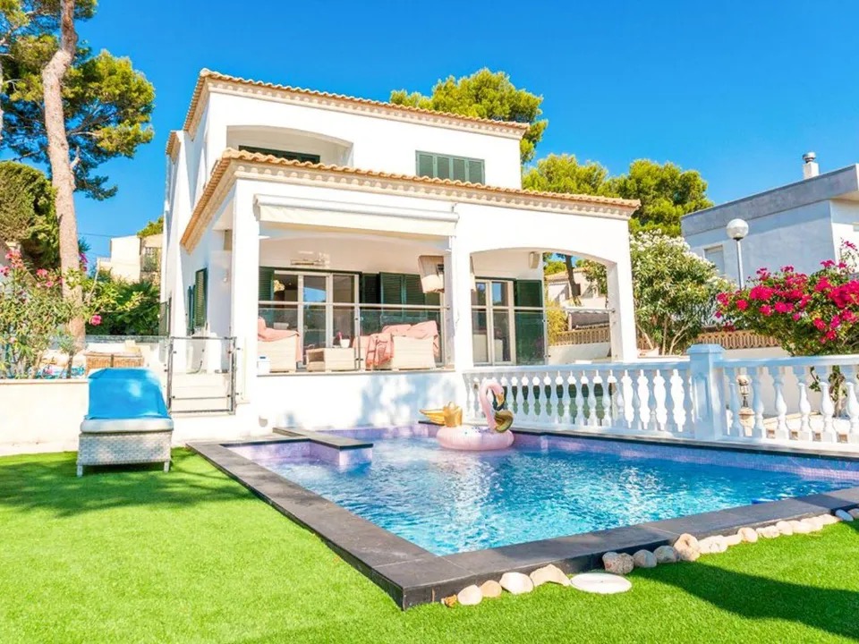 House in El Toro - view 1