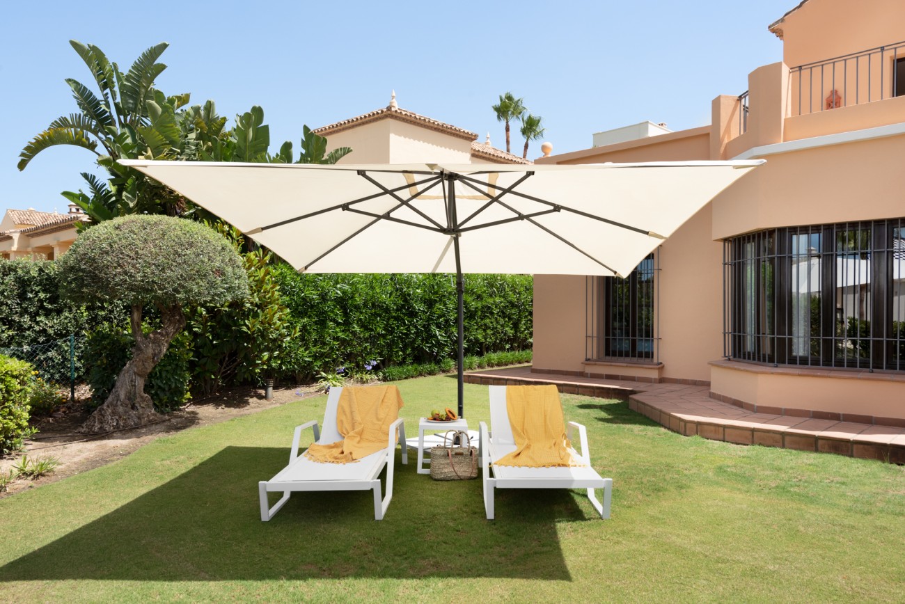 House in San Roque - view 1