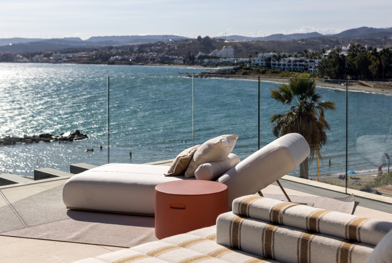 Apartment in Estepona - view 1