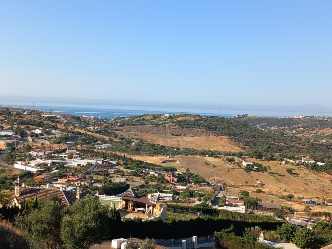 House in Estepona - view 1
