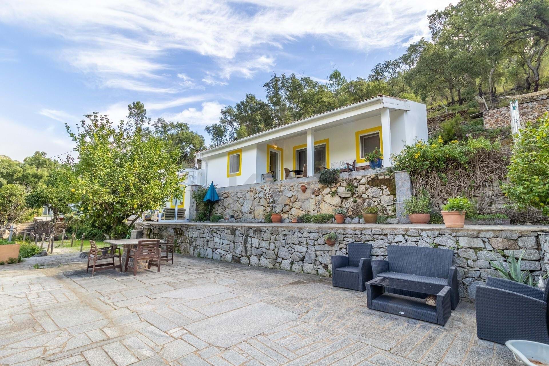 Villa in Caldas de Monchique - view 1