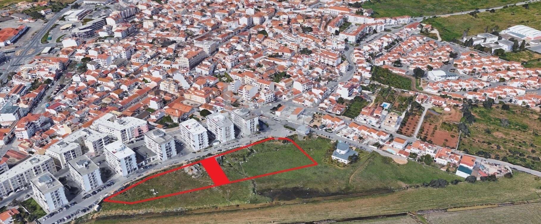 Land in Lagoa - view 1
