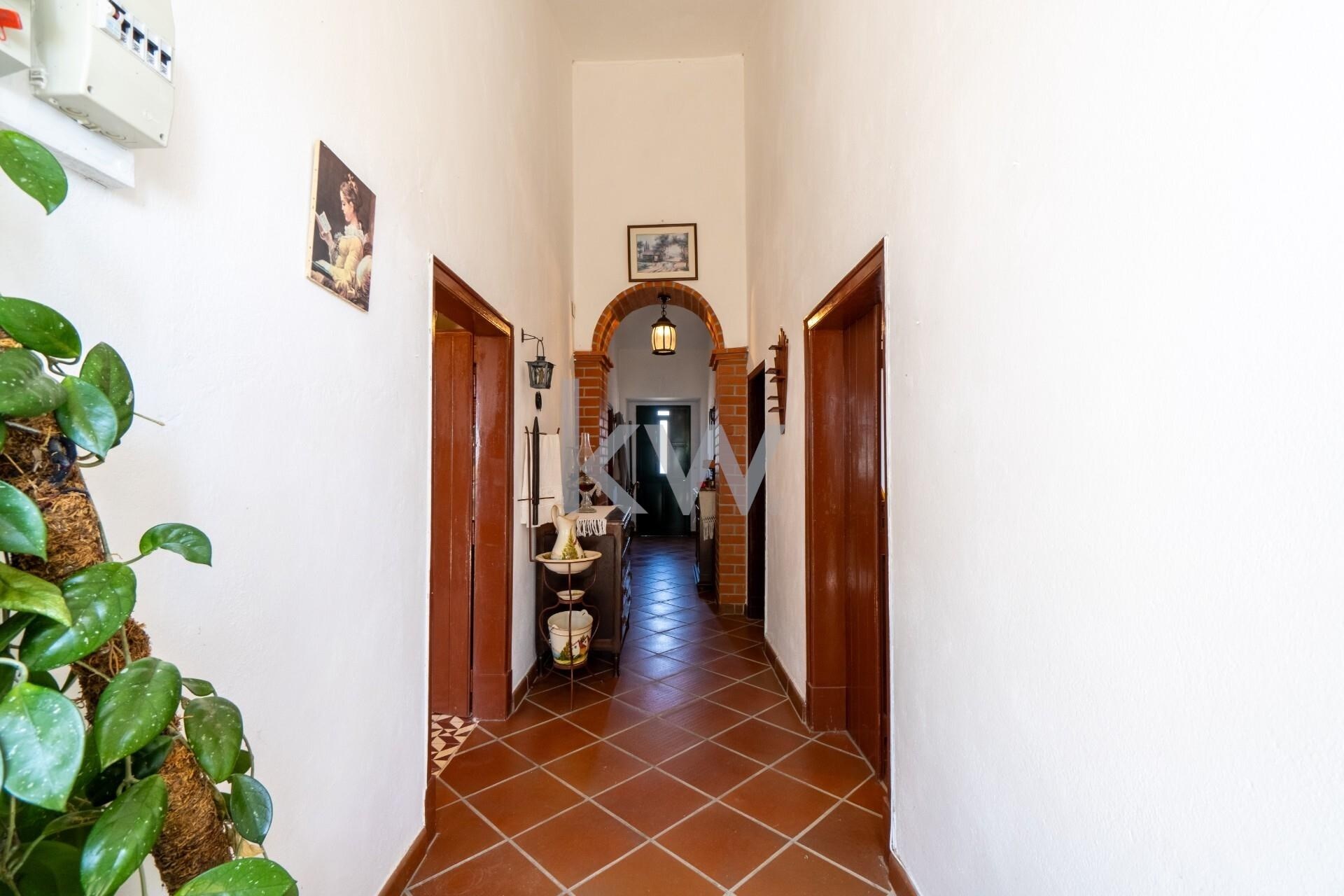 House in Mertola - view 1