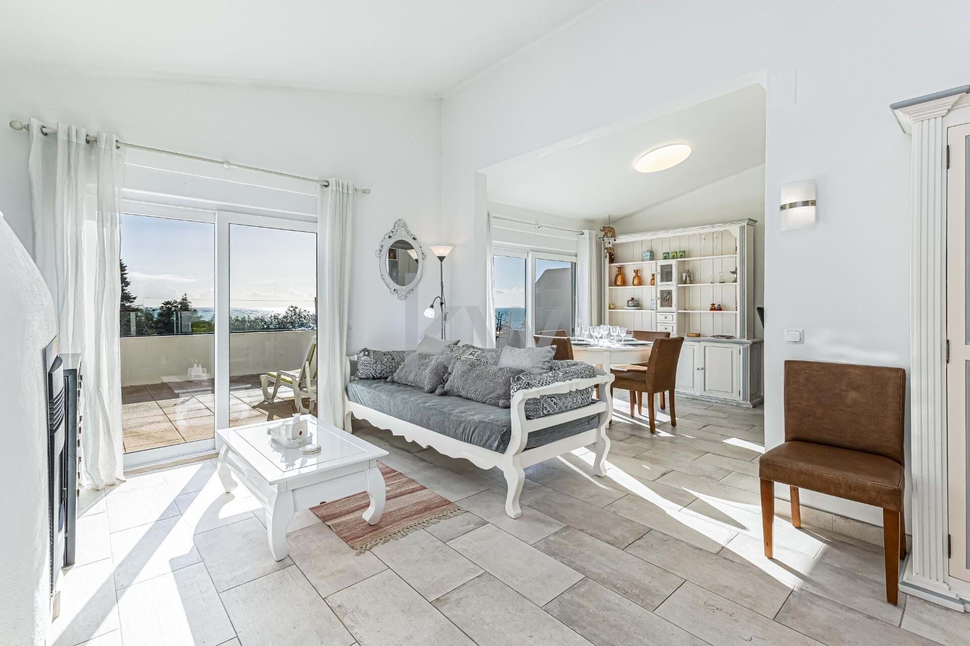 Villa in Lagoa - view 1