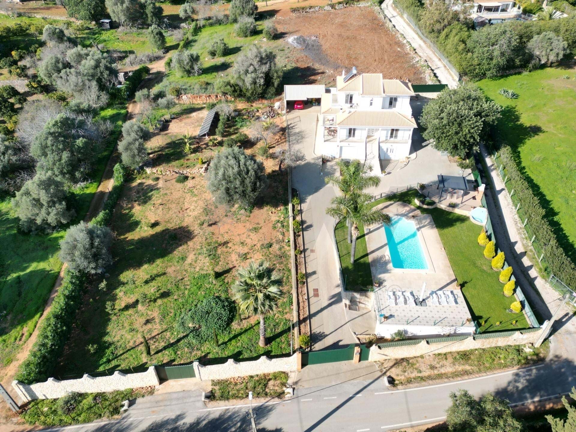 Villa in Alcantarilha - view 1