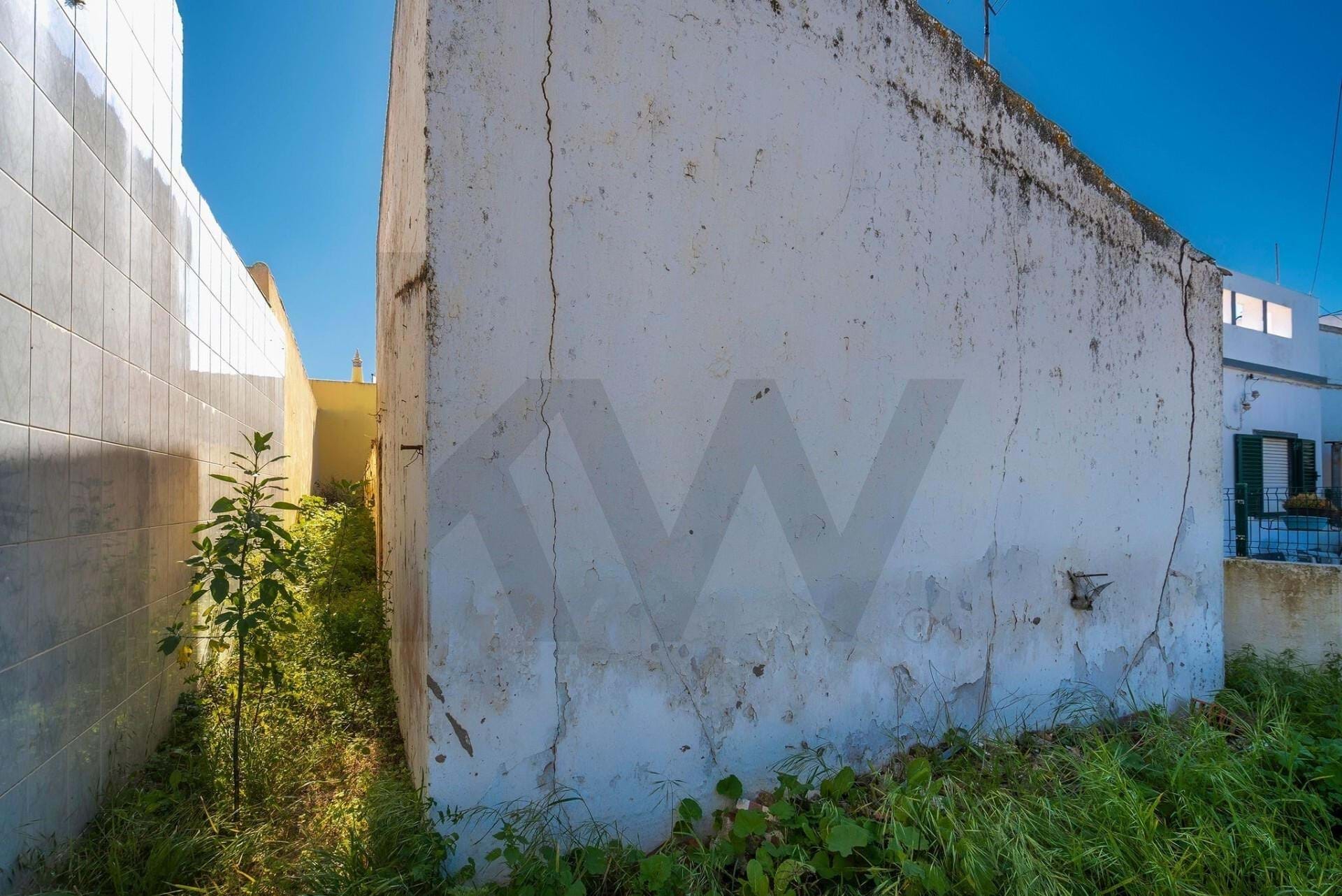 Villa in Vila Real de Santo Antonio - view 1
