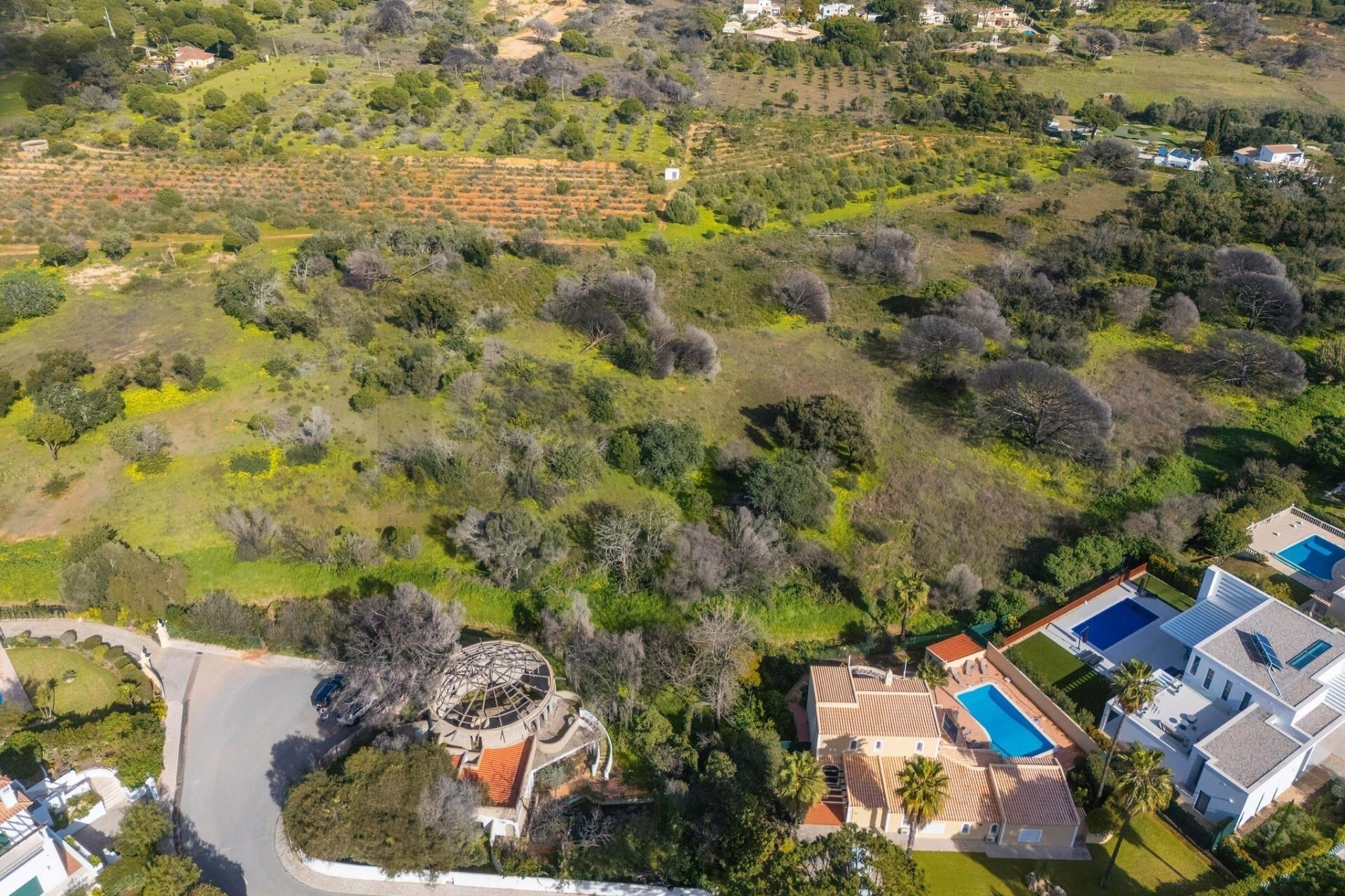 Land in Almancil - view 1