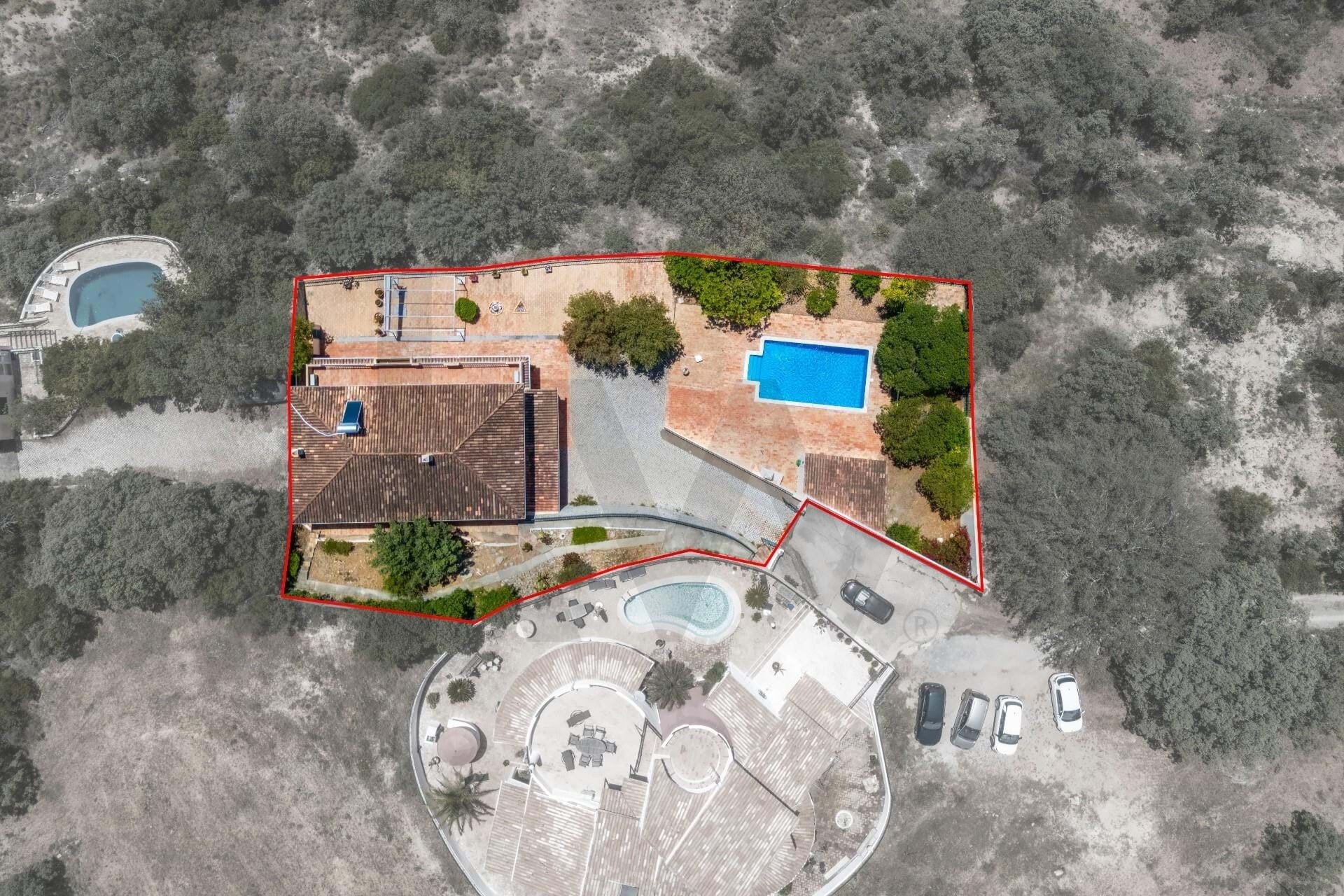 Villa in Sao Bras de Alportel - view 1