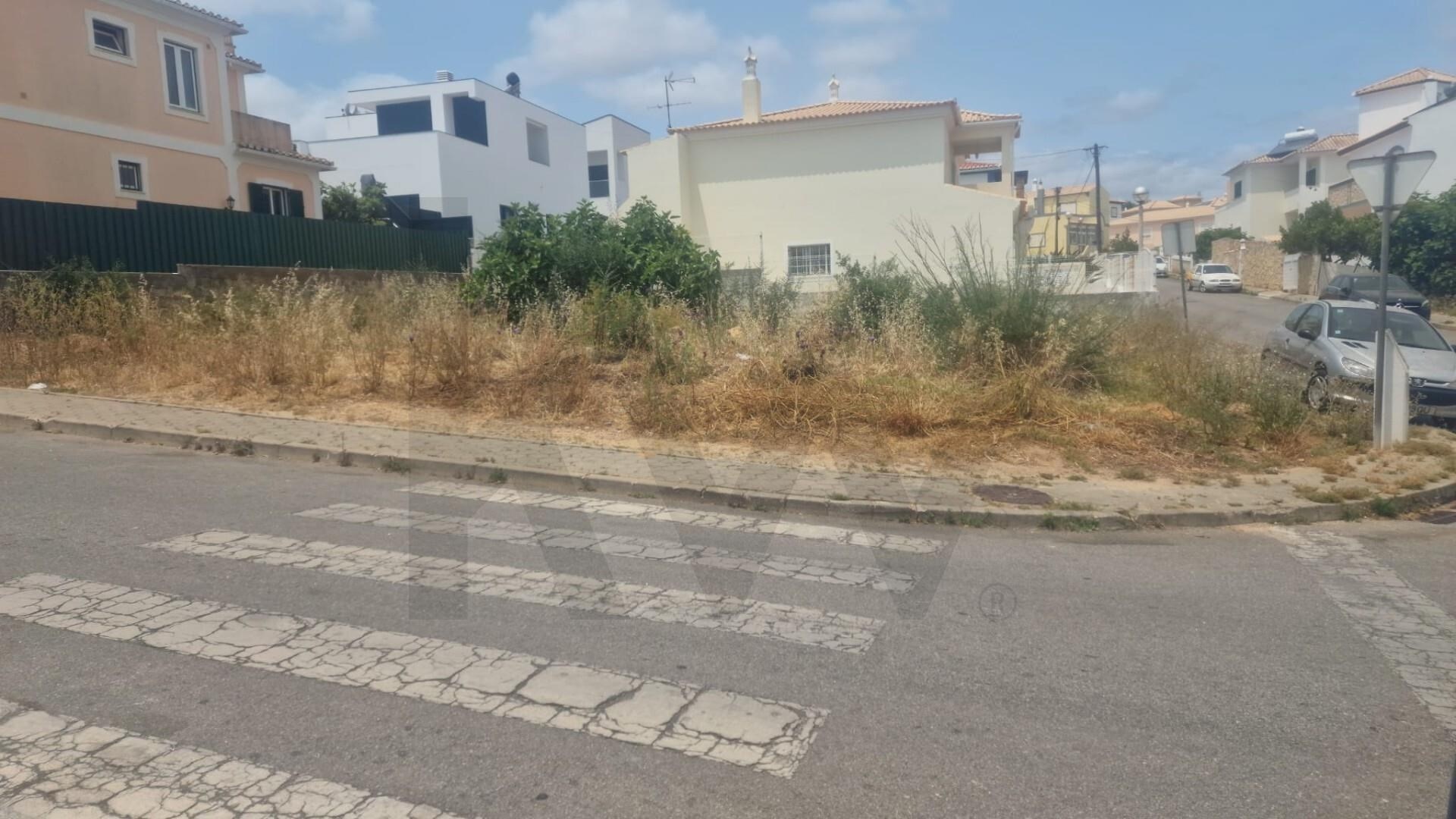 Land in Portimao - view 1