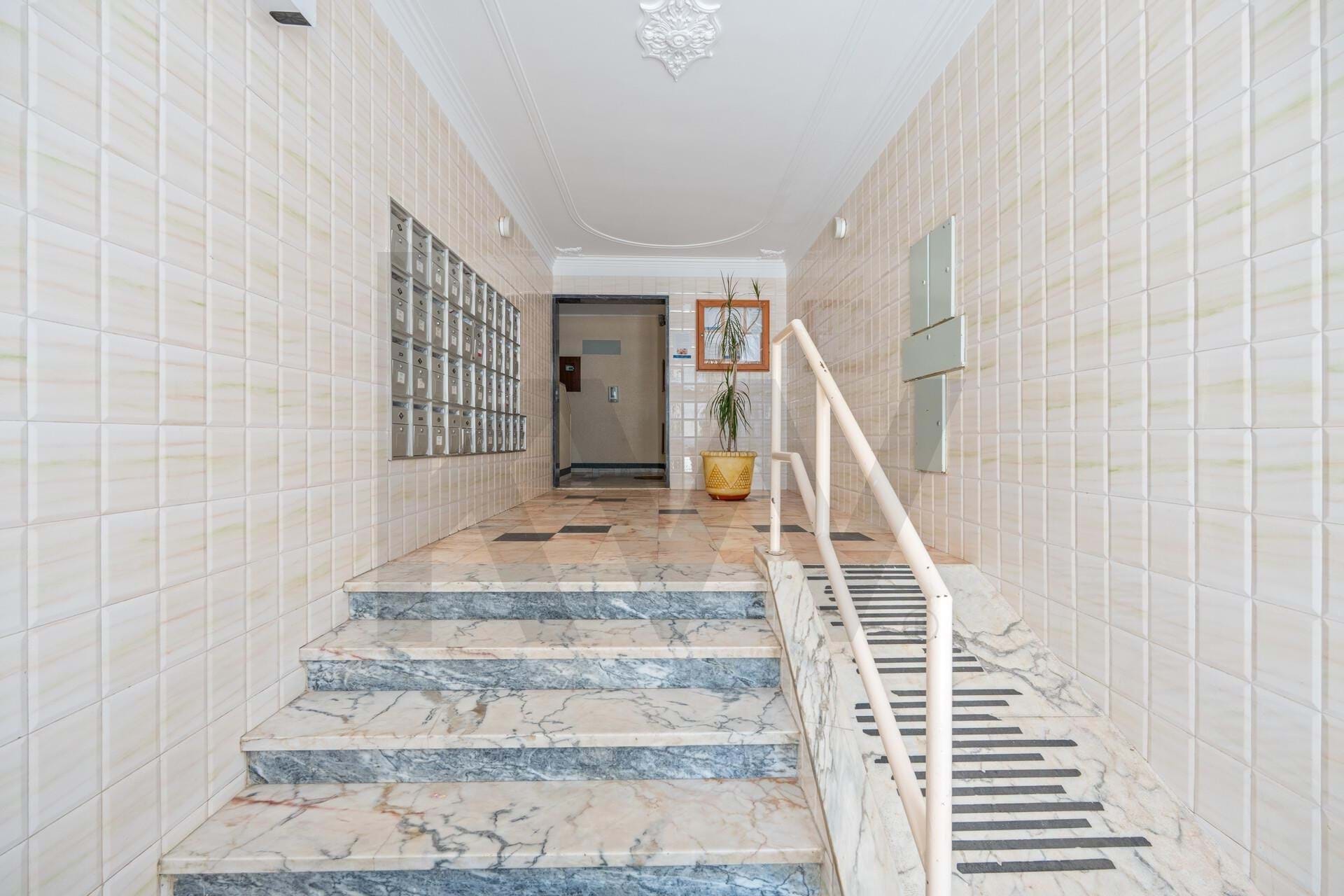Apartment in Oleiros - view 1