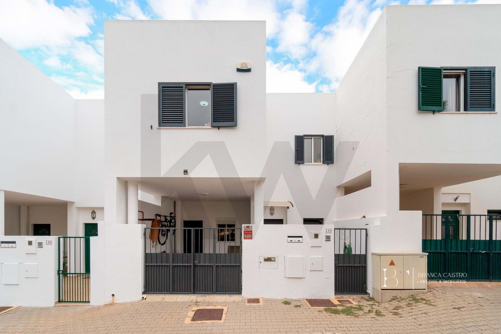 Villa in Castro Marim - view 1