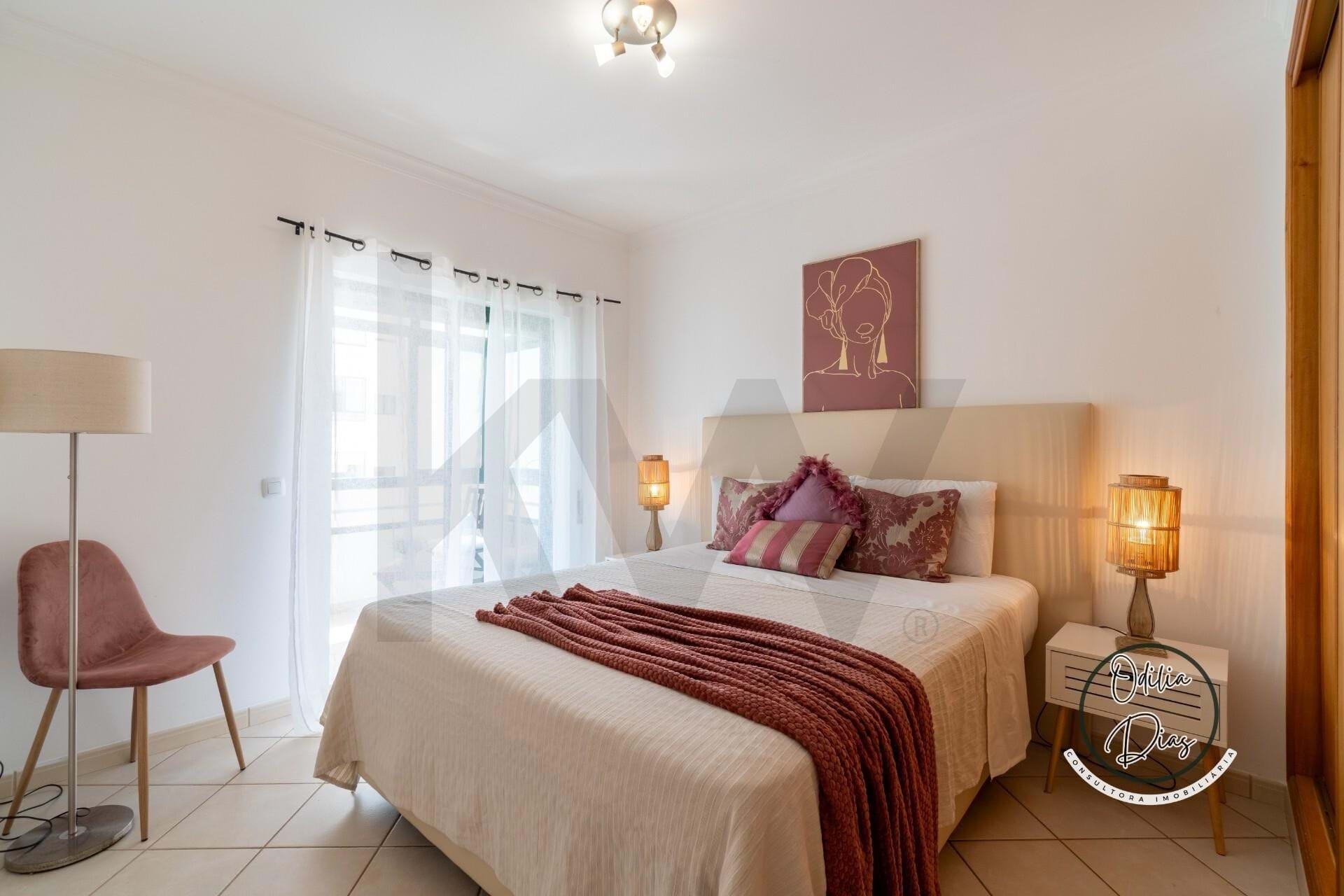 Apartment in Quarteira - view 1