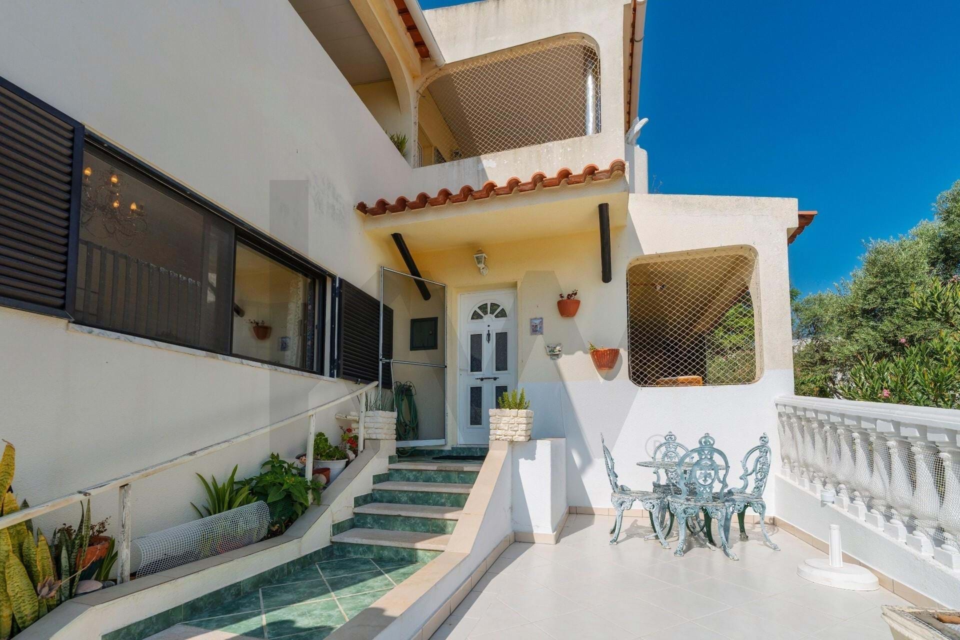 Villa in Loule - view 1