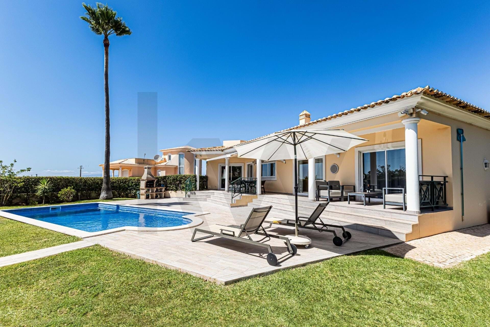 Villa in Tunes - view 1