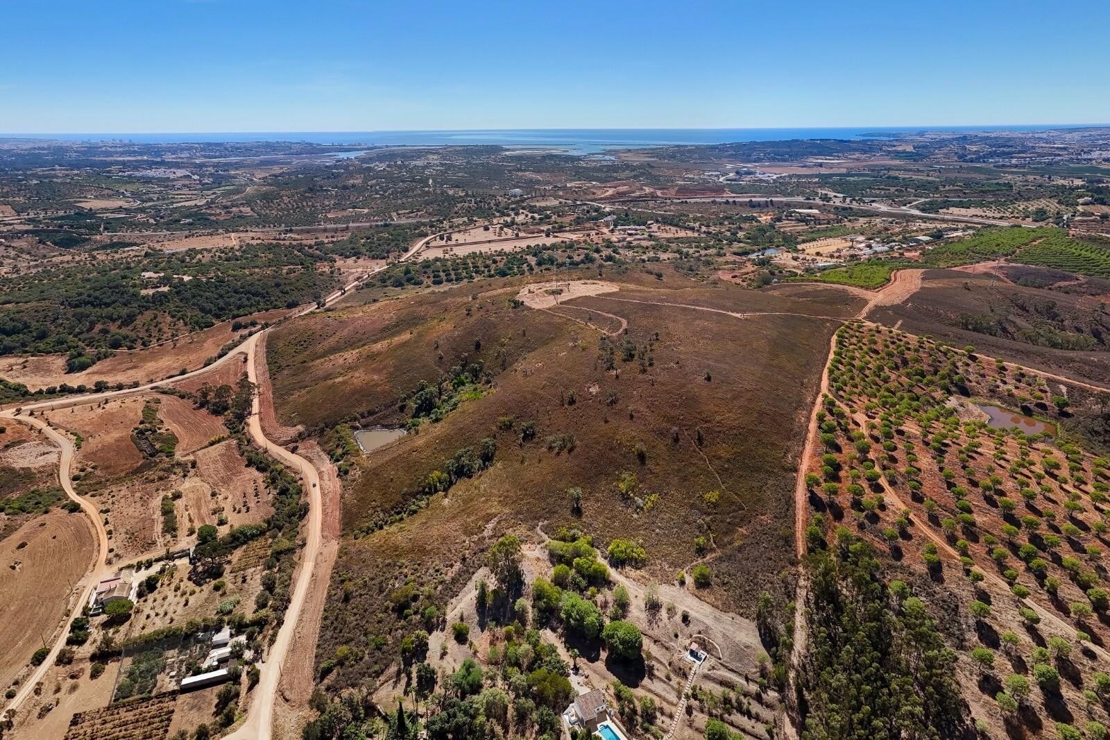 Land in Mexilhoeira Grande - view 1