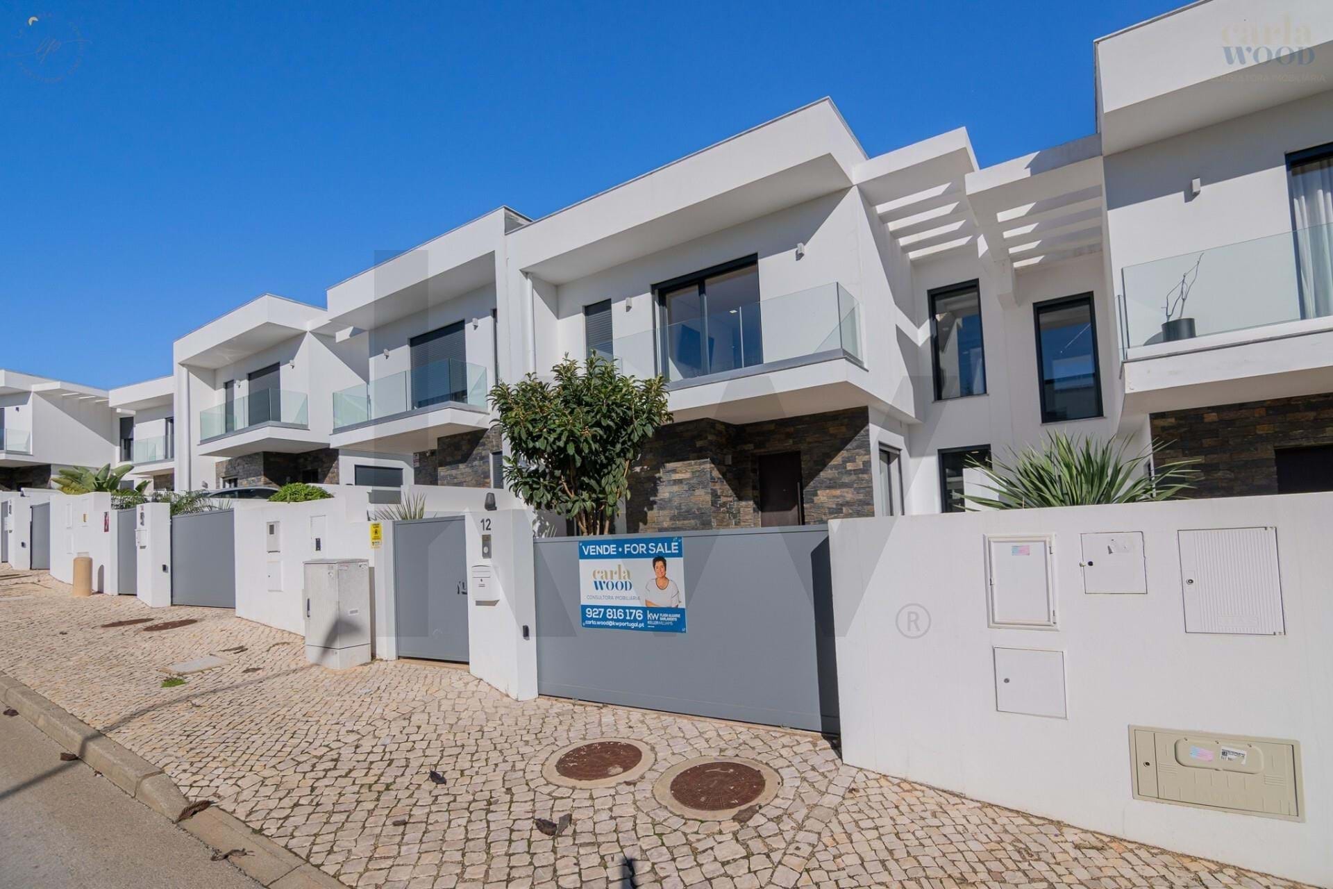 Villa in Portimao - view 1