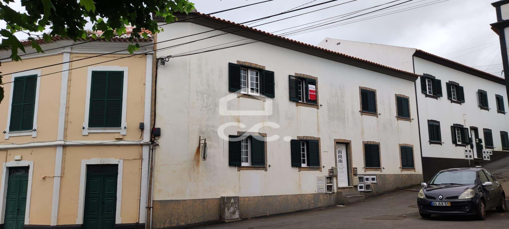 Apartment in Ribeirinha - view 1