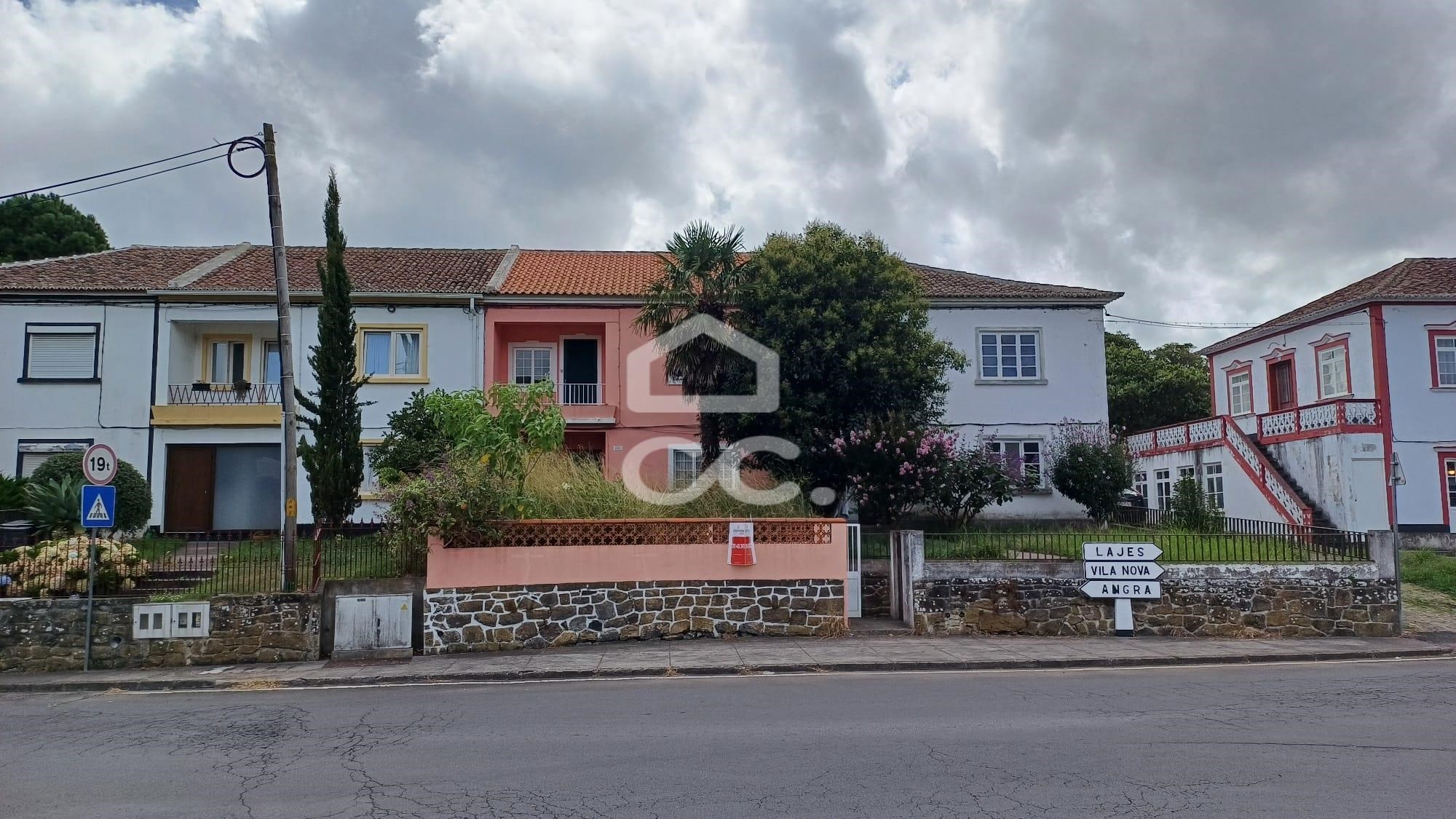 Villa in Santa Cruz da Graciosa - view 1