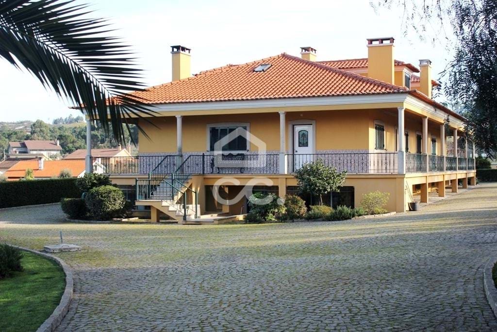 House in Fornos de Maceira Dao - view 1
