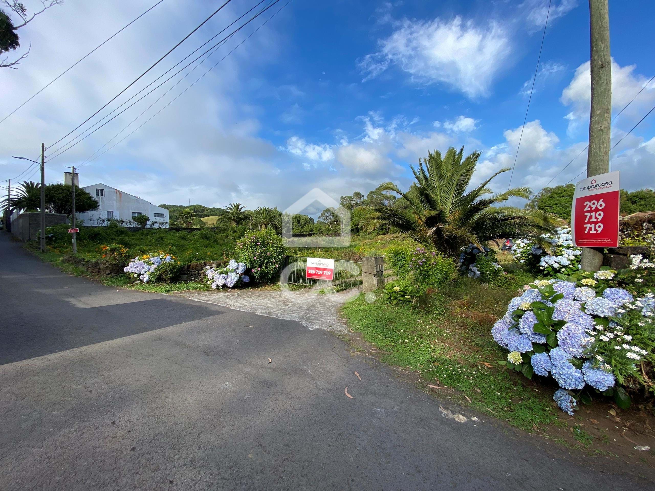 Villa in Livramento - view 1