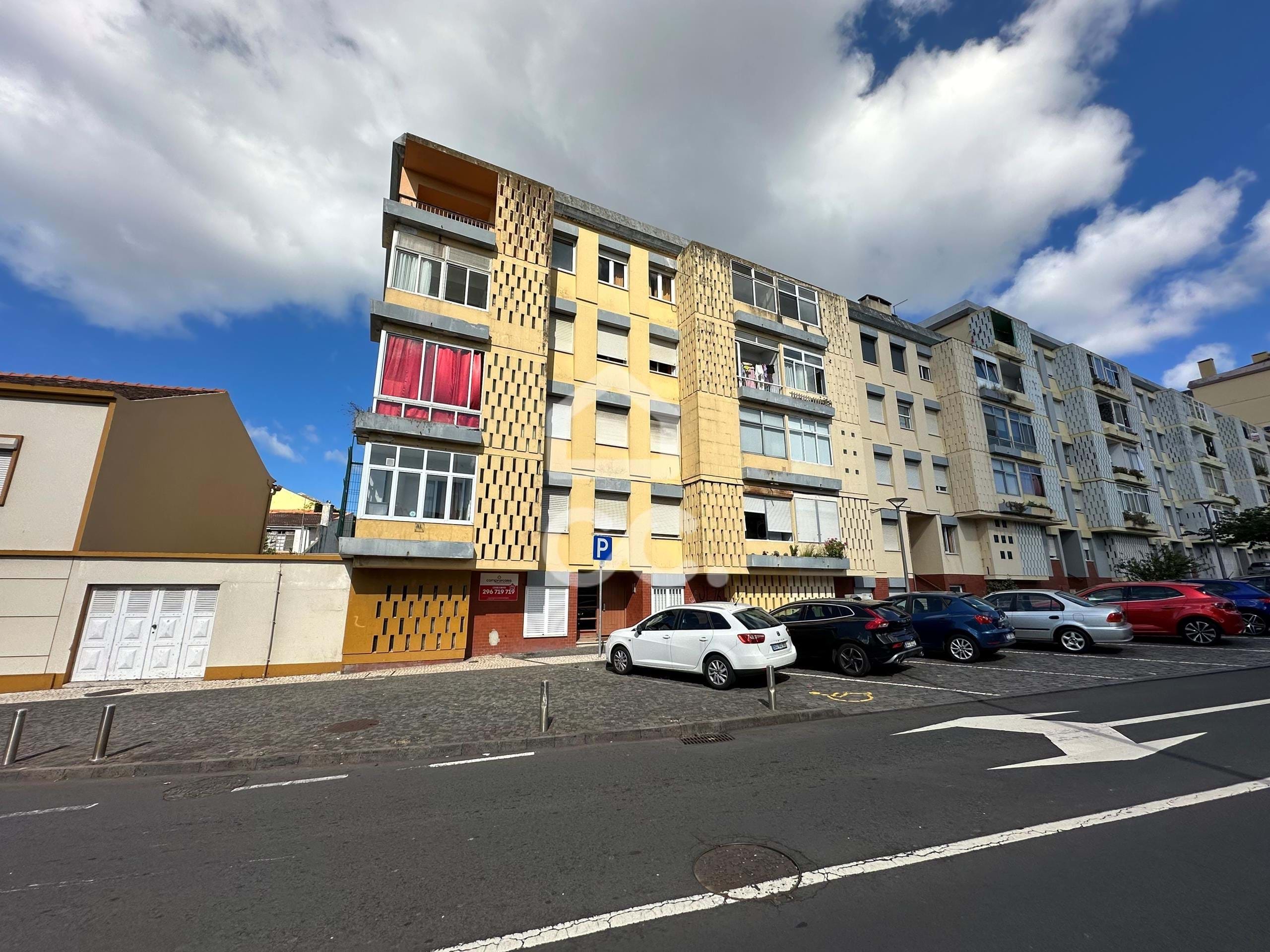 Apartment in Ponta Delgada - view 1
