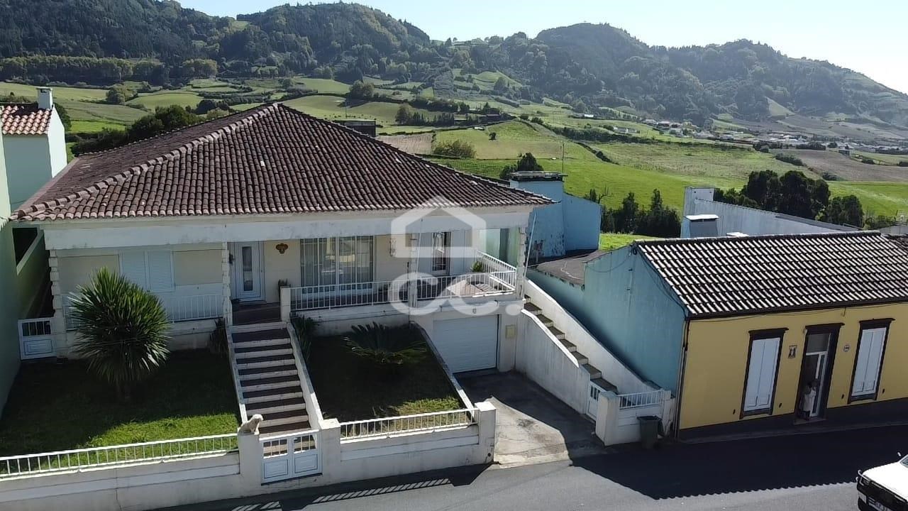 Villa in Povoacao - view 1