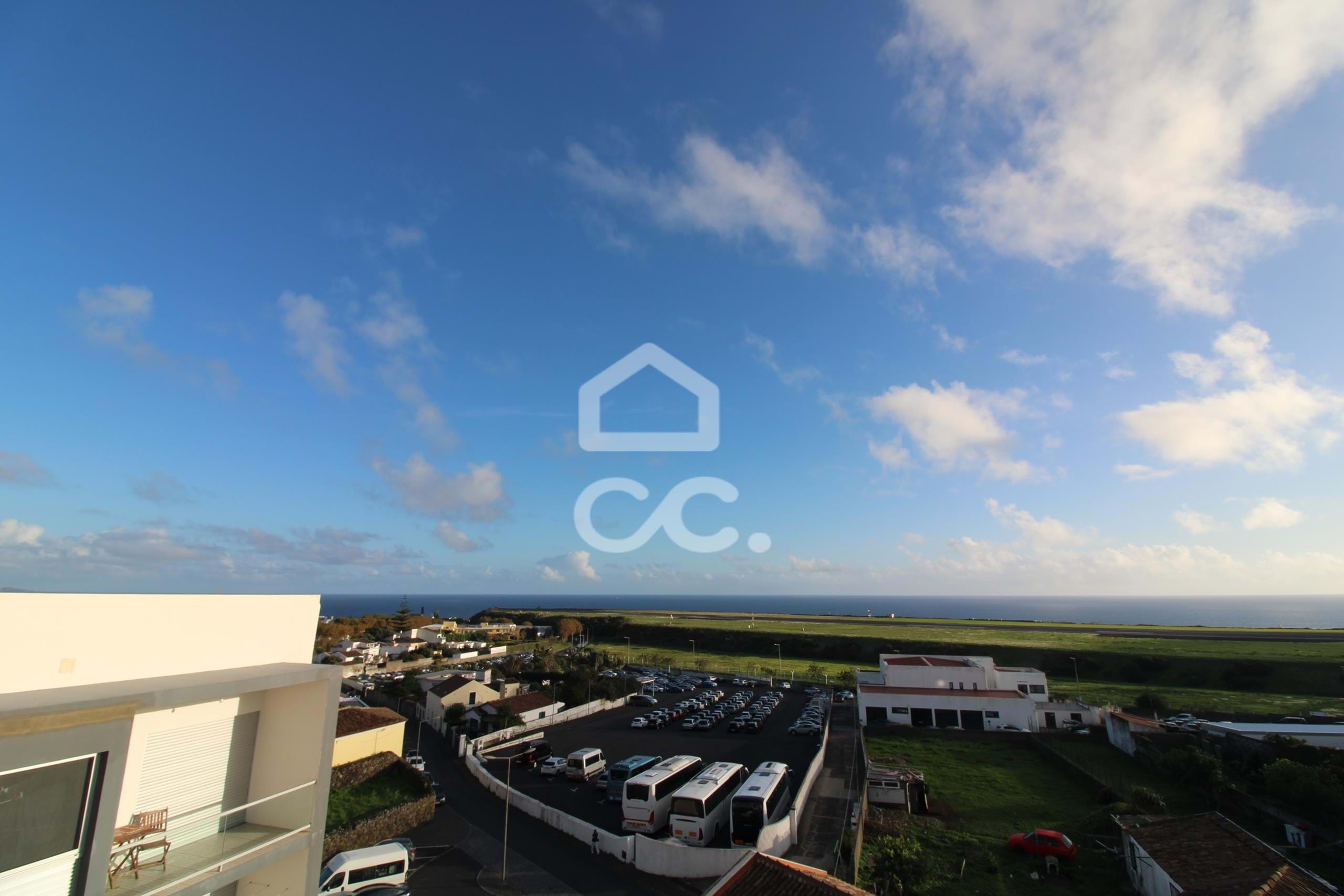 Apartment in Ponta Delgada - view 1