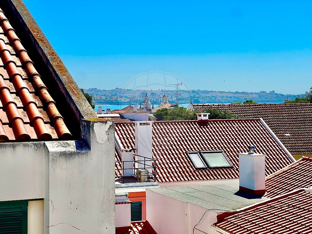 Apartment in Cascais - view 1