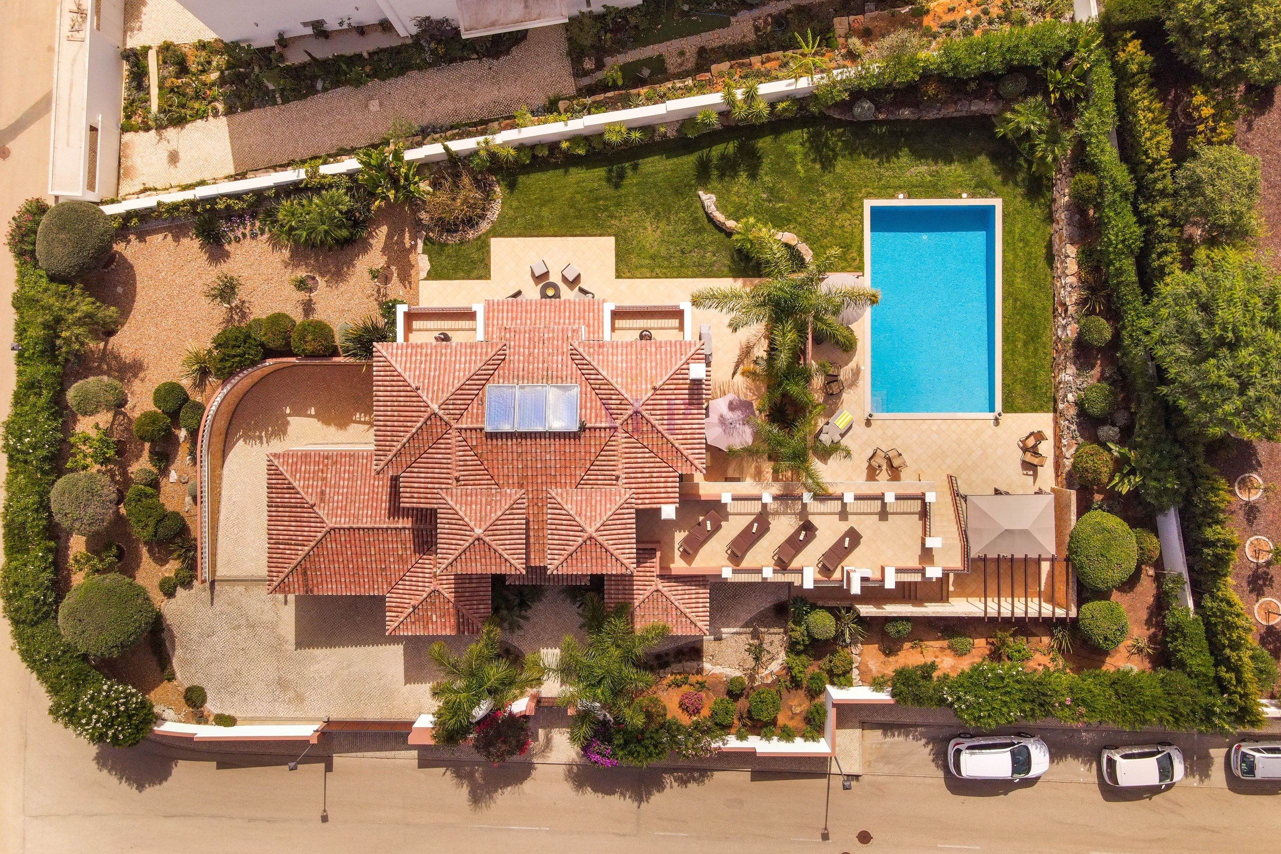 Villa in Lagos - view 1