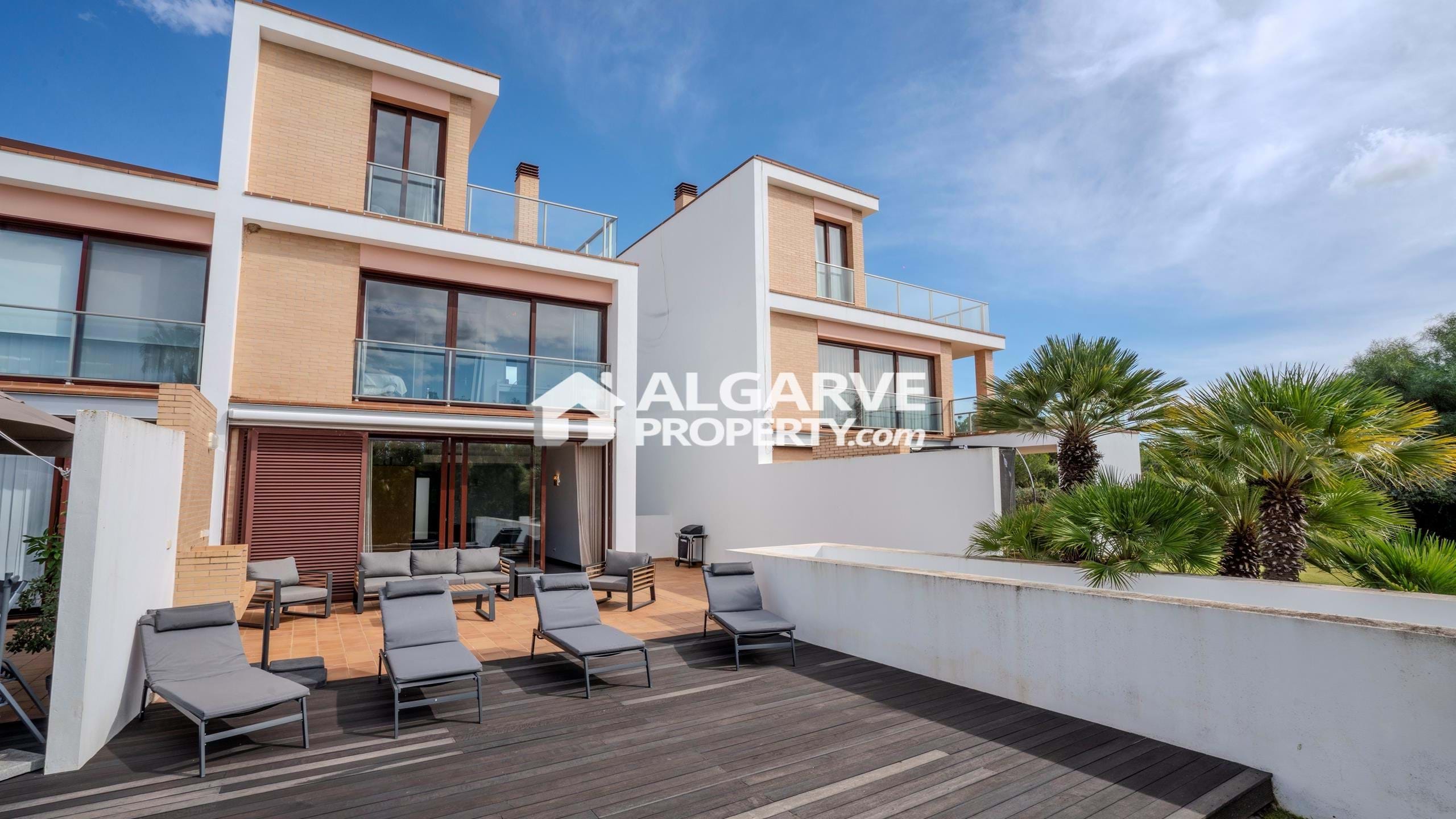 House in Quarteira - view 1