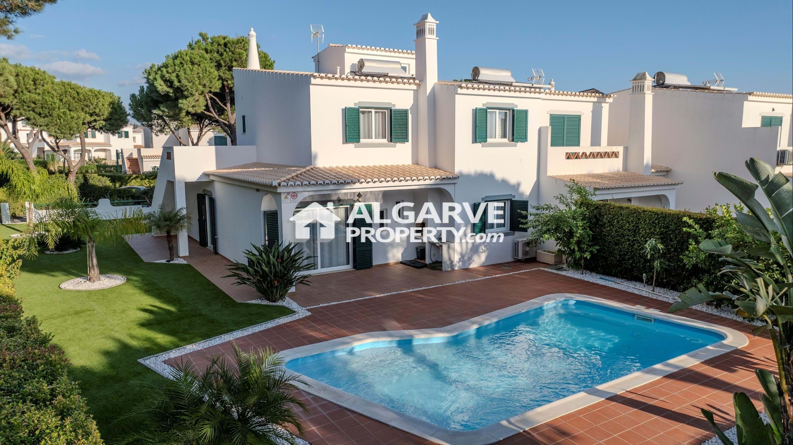 House in Quarteira - view 1
