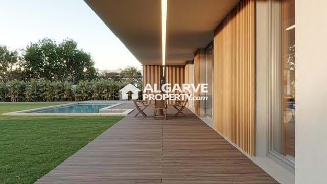 Villa in Loule - view 1