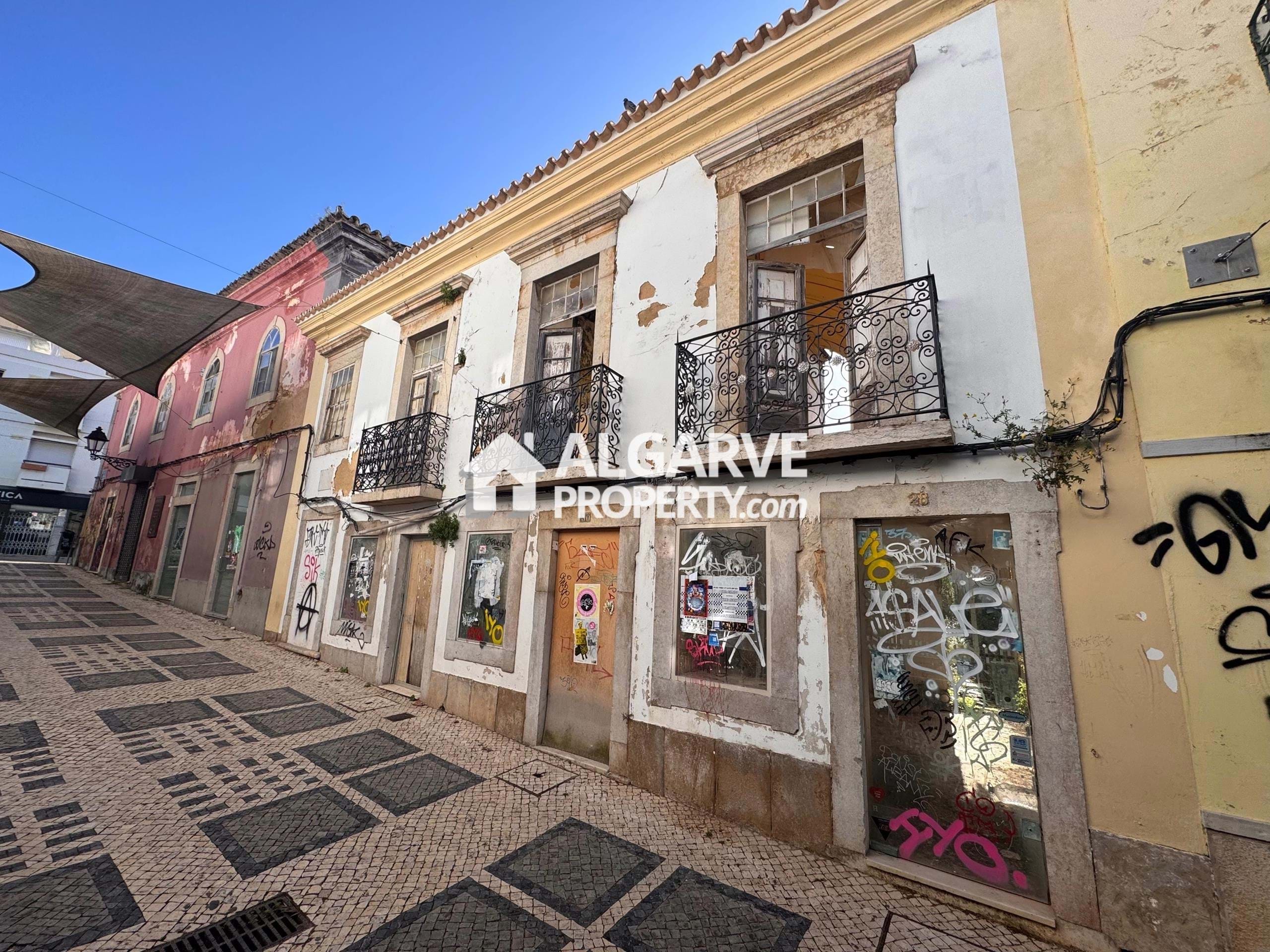 House in Faro - view 1