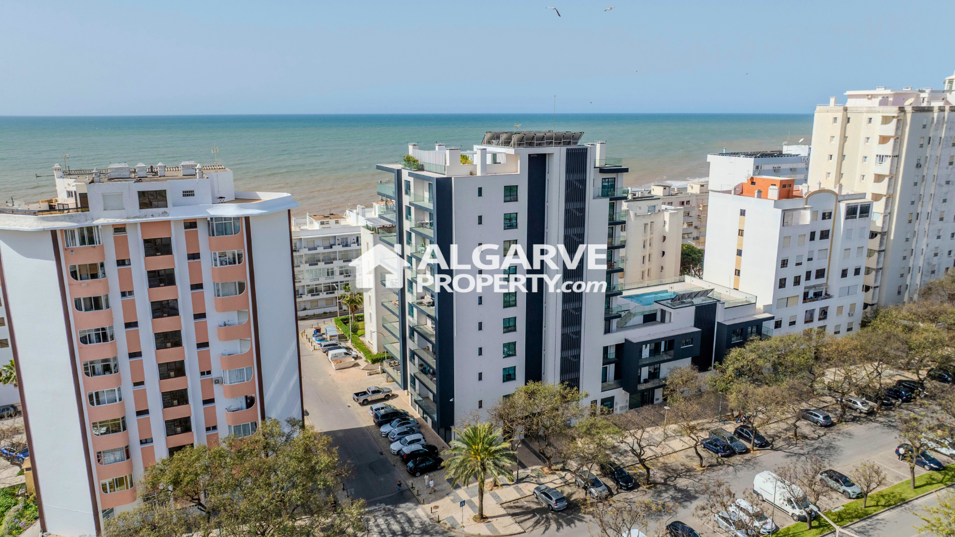 Apartment in Quarteira - view 1