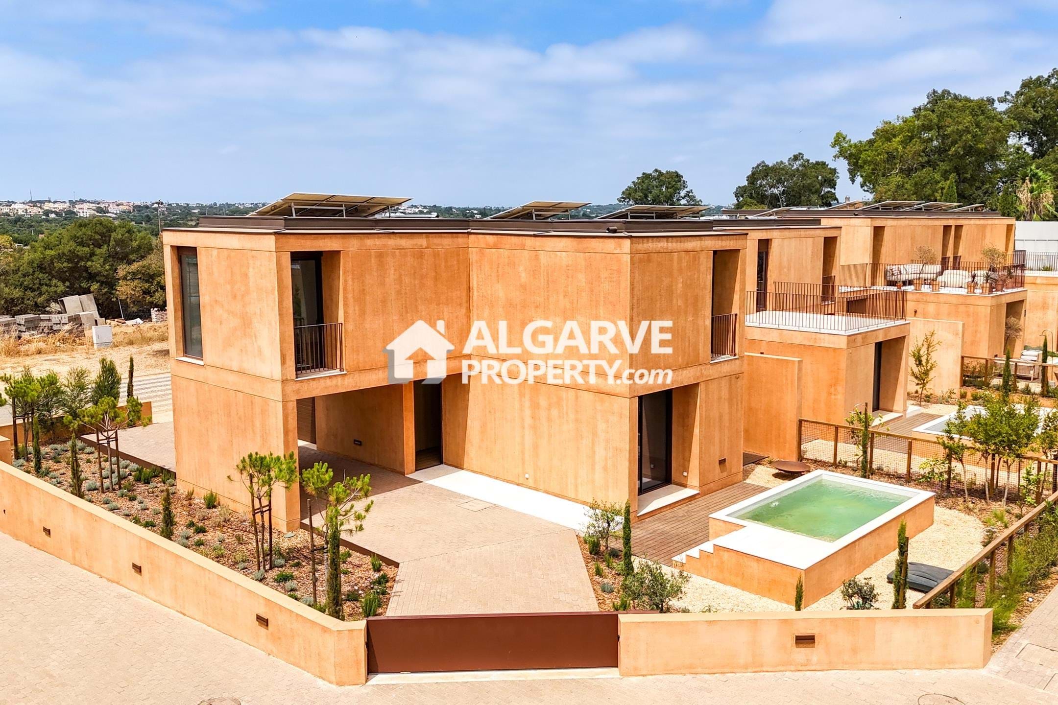 House in Quarteira - view 1