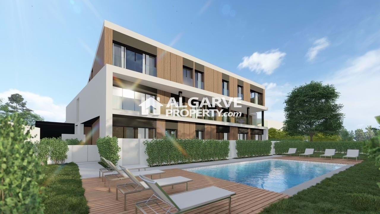Apartment in Almancil - view 1