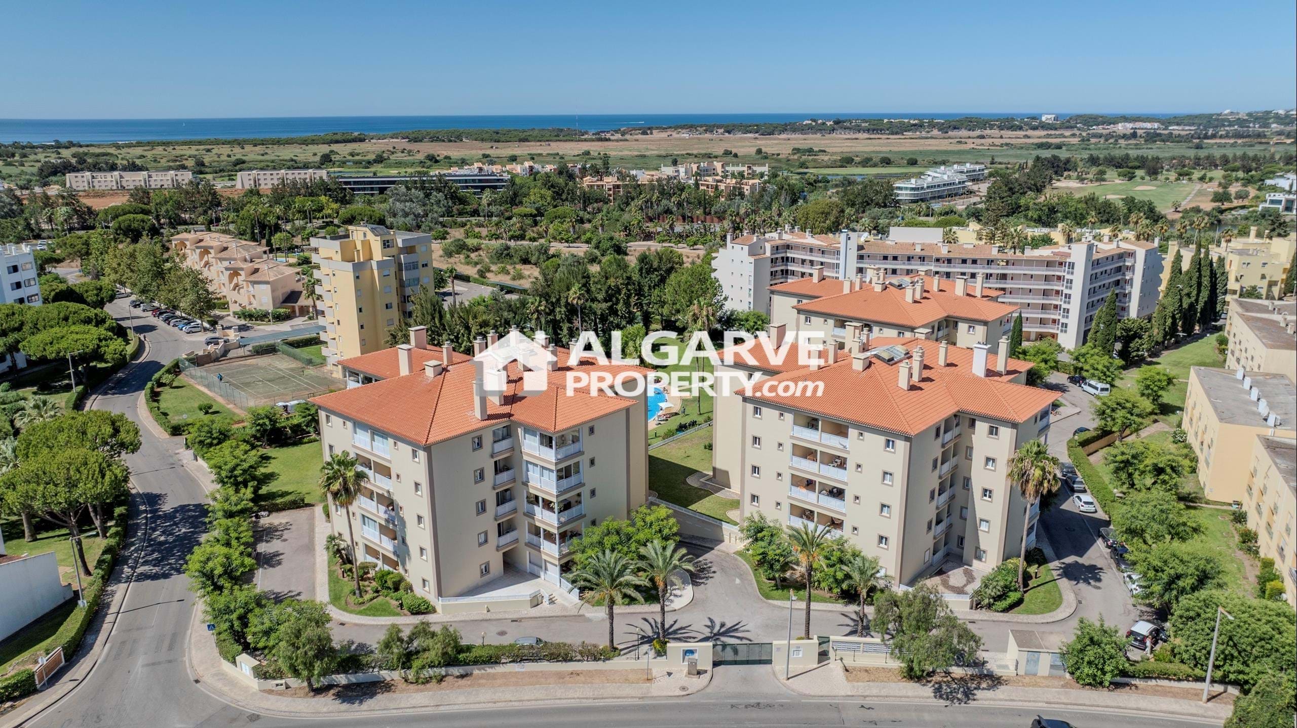 Apartment in Vilamoura - view 1
