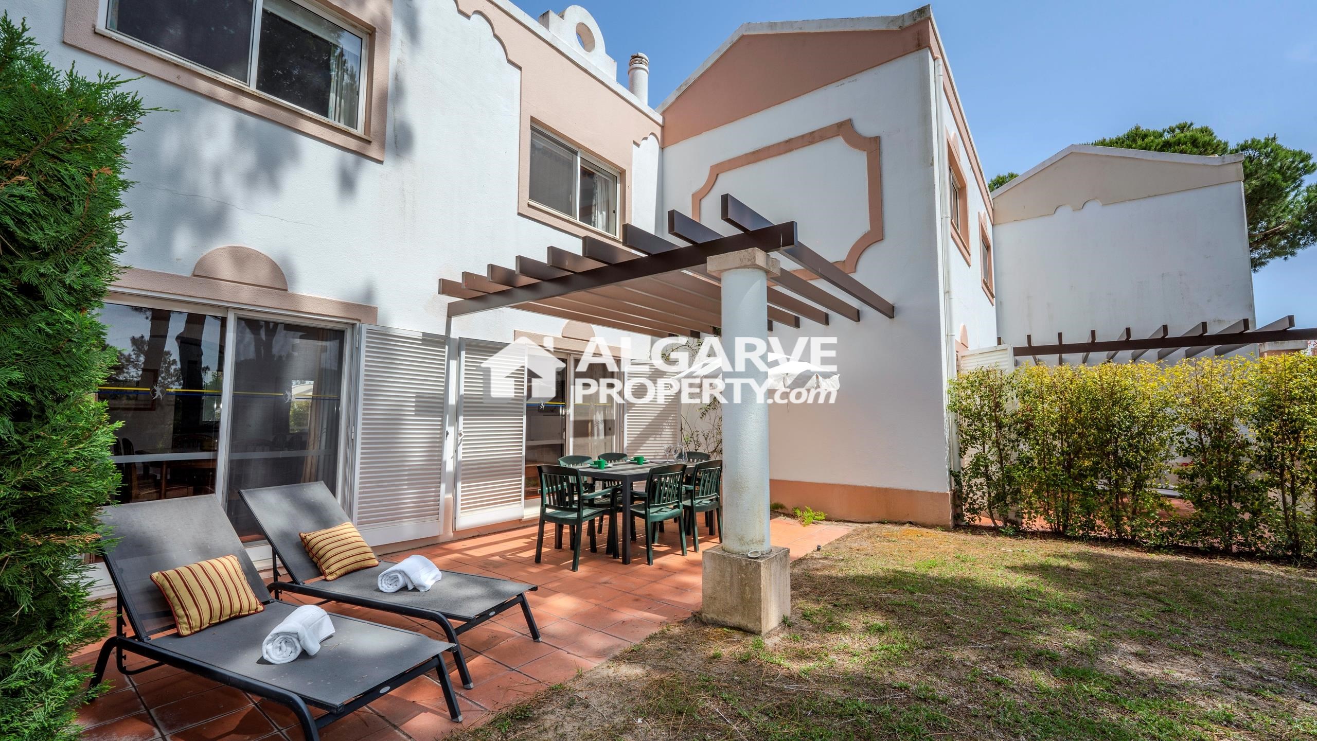 House in Almancil - view 1