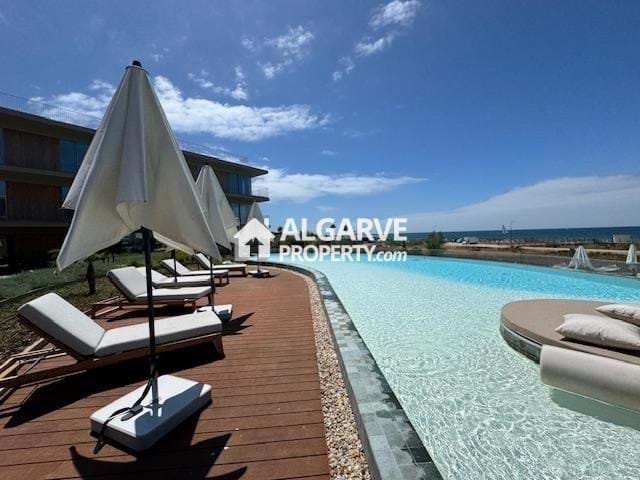 Apartment in Quarteira - view 1