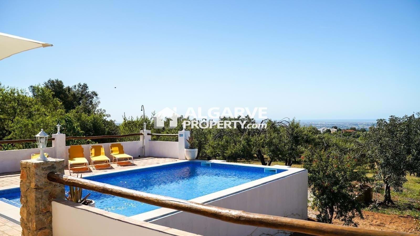 Villa in Falfosa - view 1