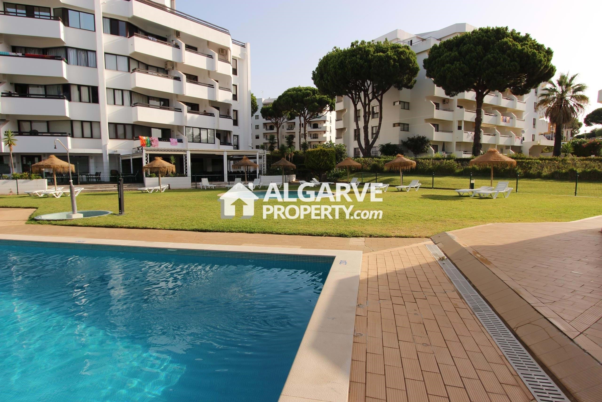 Apartment in Vilamoura - view 1
