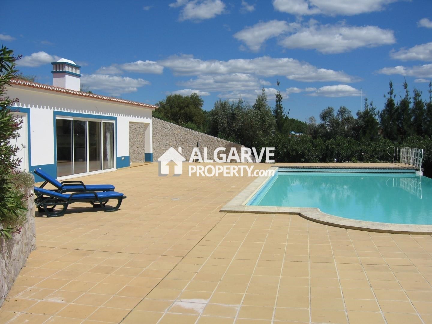 Villa in Ferreira do Alentejo - view 1