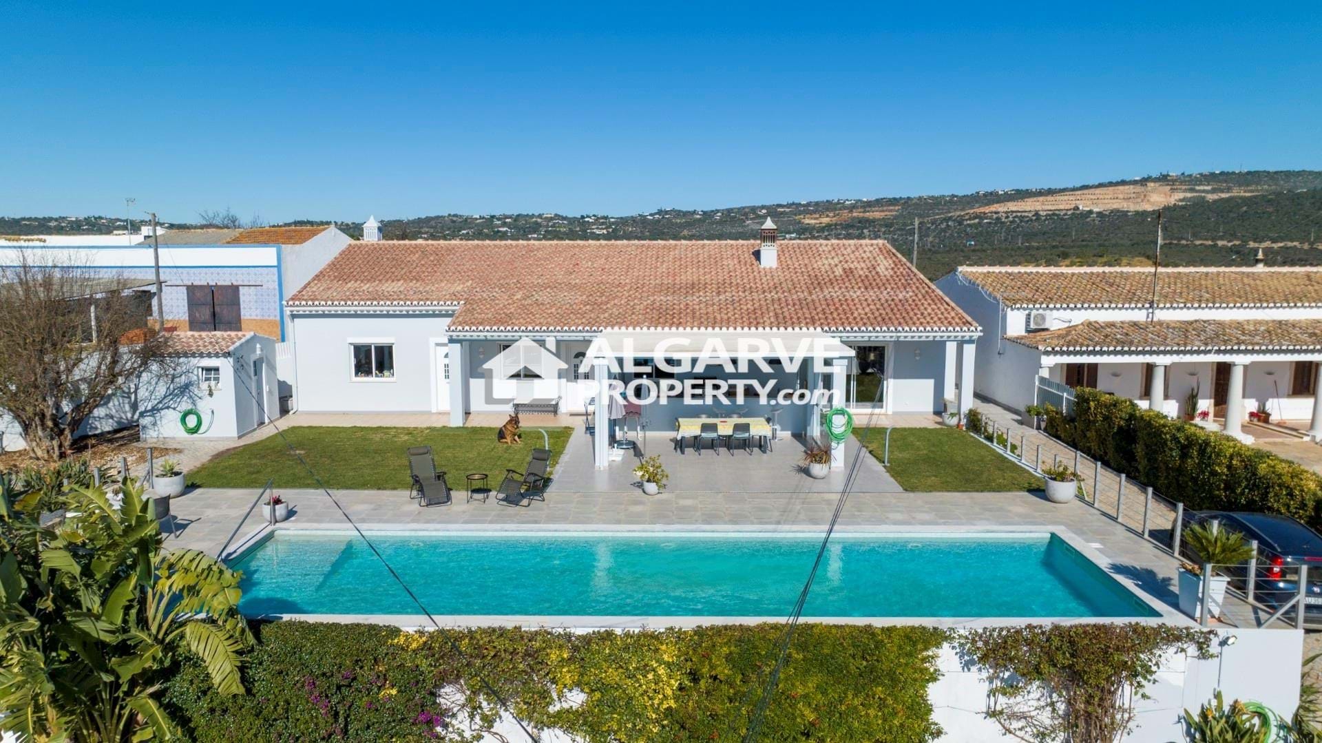 Villa in Fonte de Boliqueime - view 1