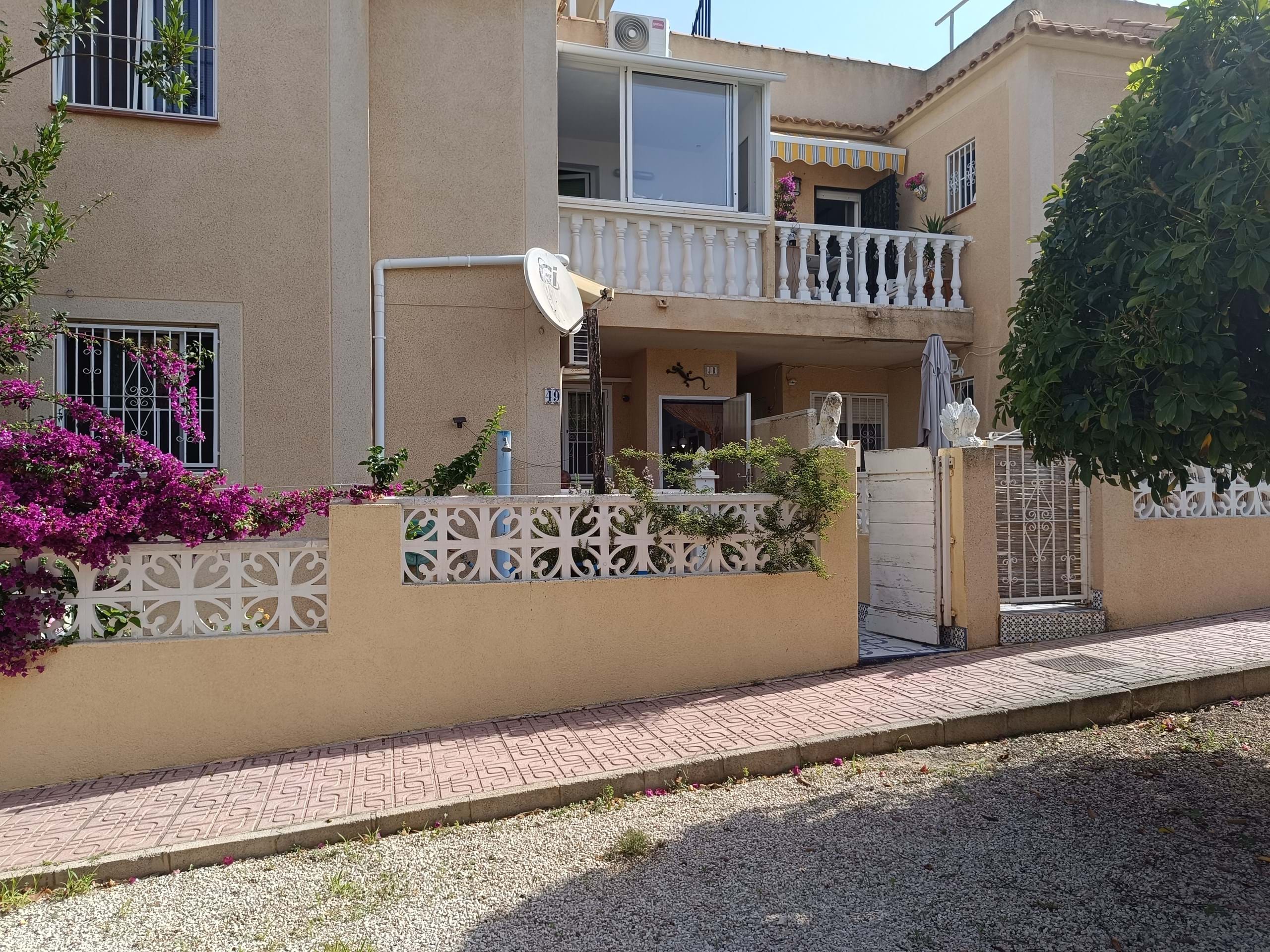 House in Albacete - view 1