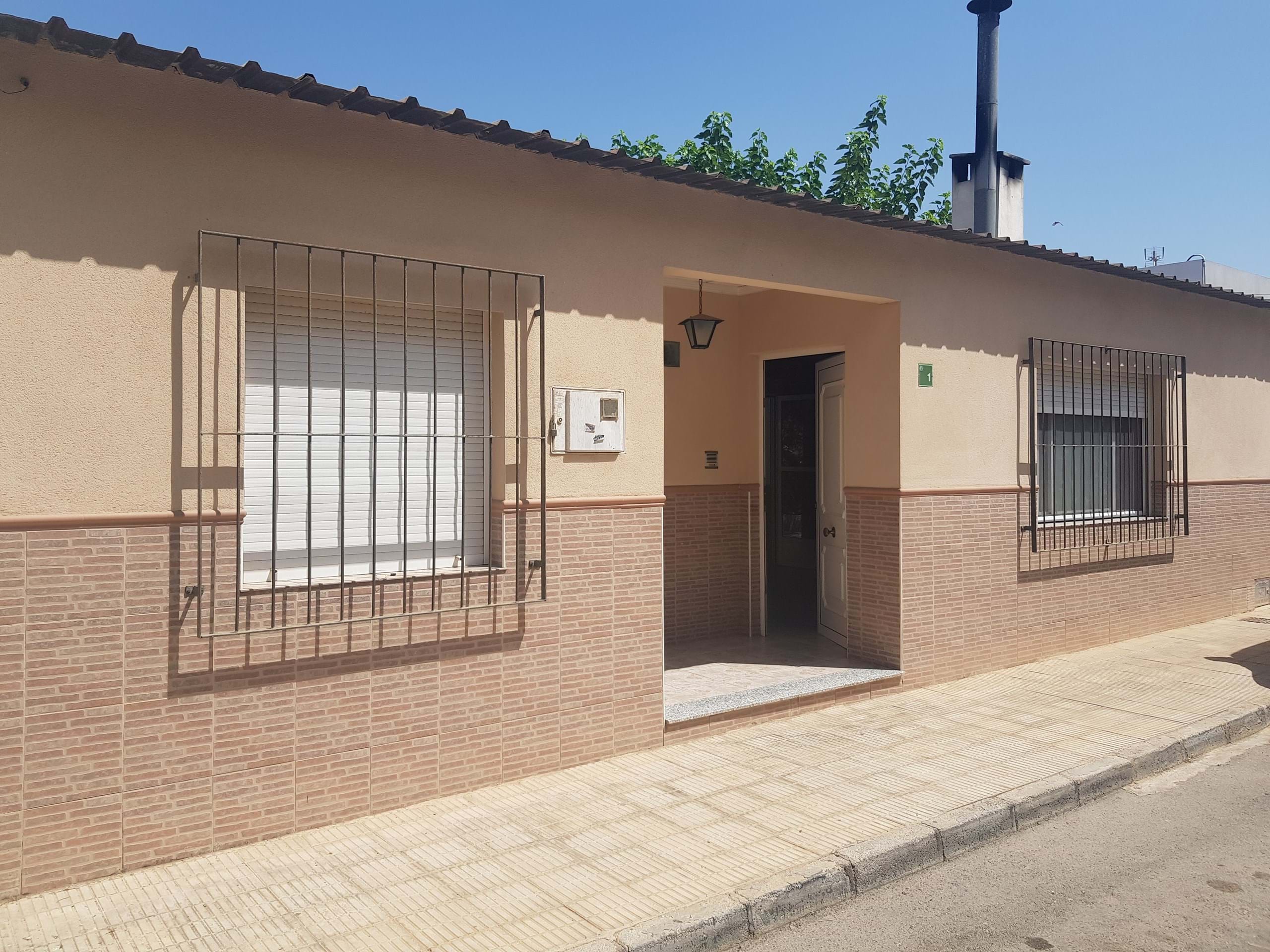 House in Alicante - view 1